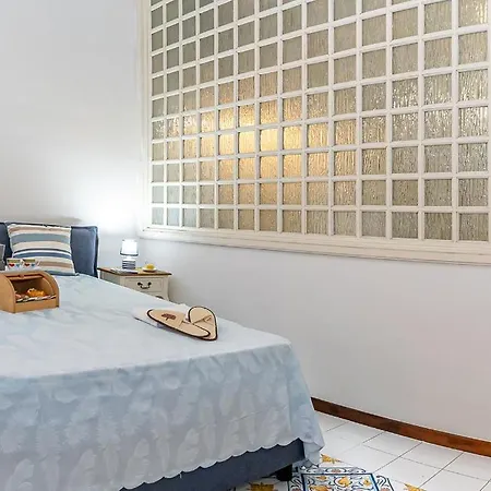 Domus Meme בית נופש *