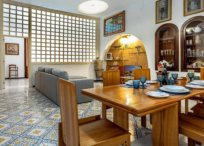 Domus Meme Дом отдыха Сорренто