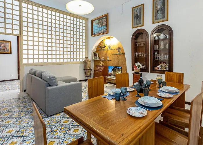 Domus Meme Дом отдыха Сорренто