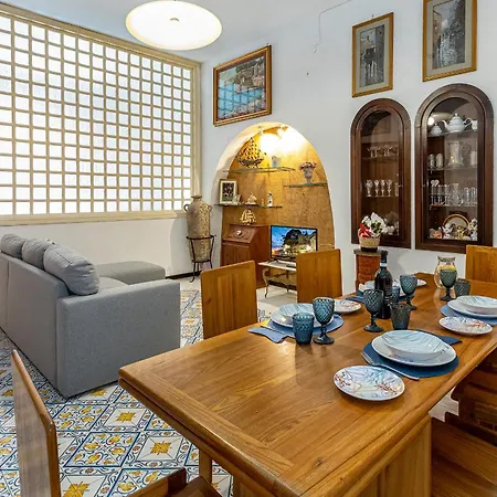 Domus Meme Holiday home Sorrento